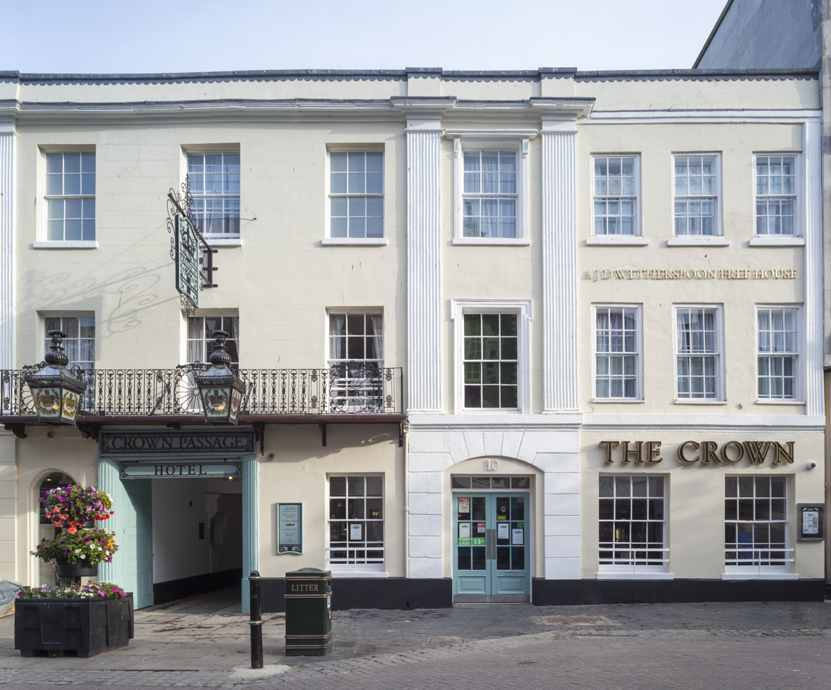 The Crown Wetherspoon