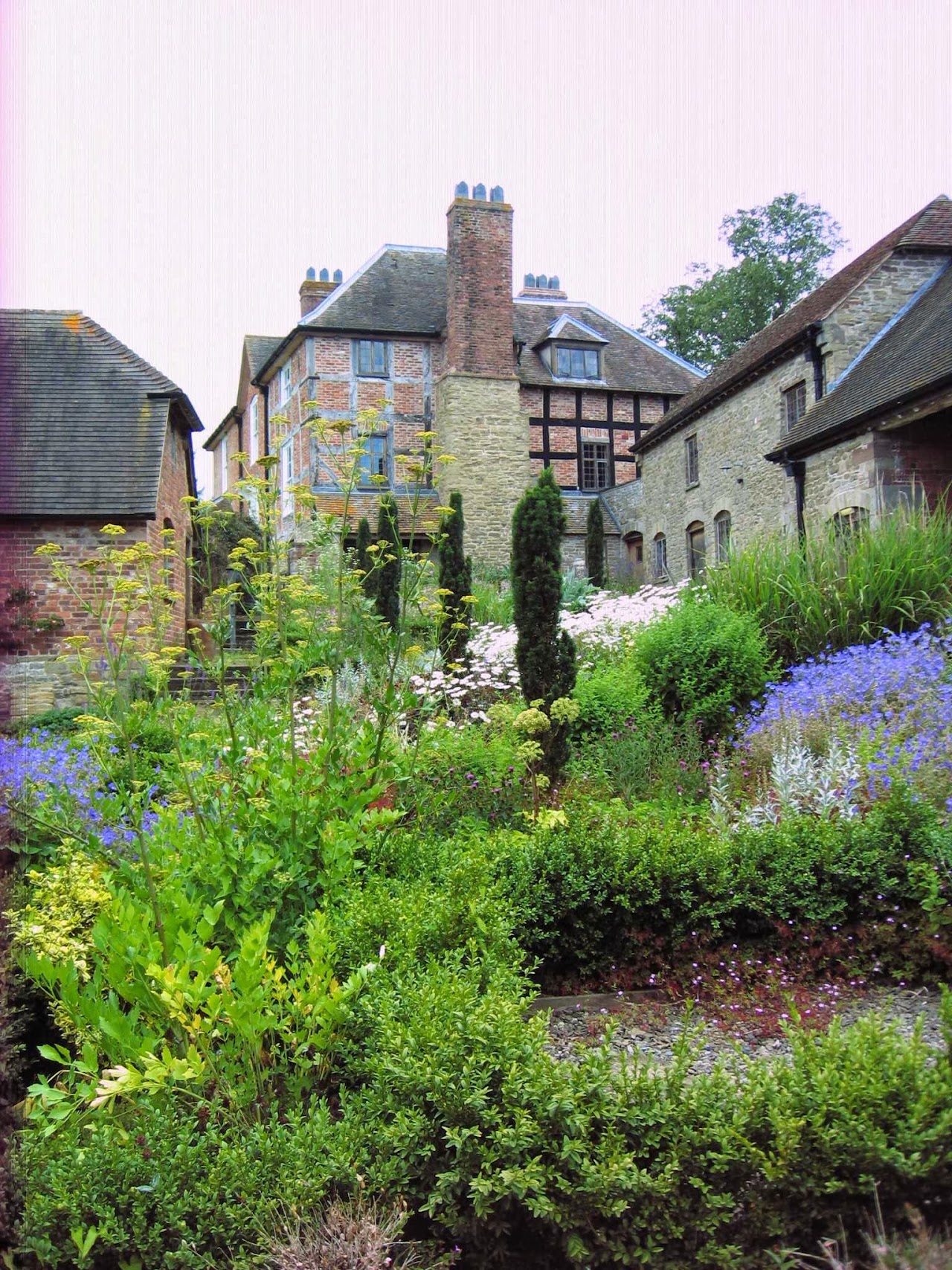 The Dodington Lodge Hotel