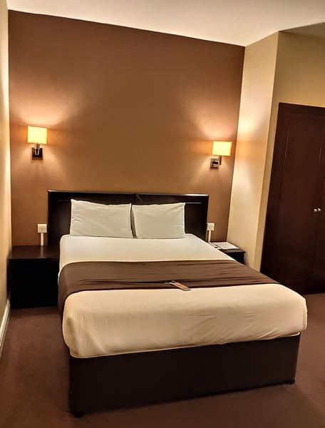 The Dolphin SA1 Hotel