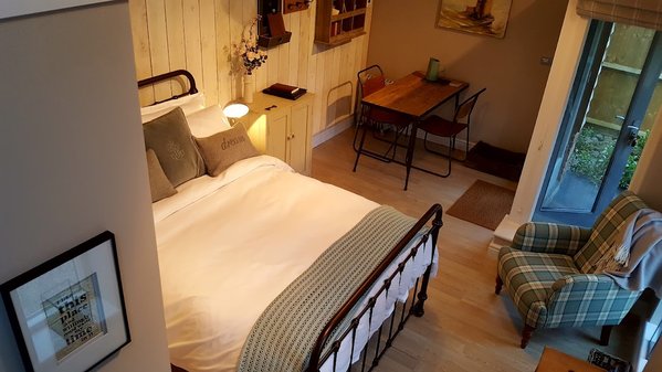 The Dorm Bed and Breakfast