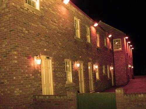 The Downe Arms