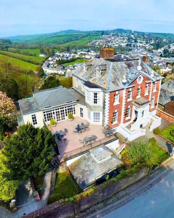 The Eagle House Hotel