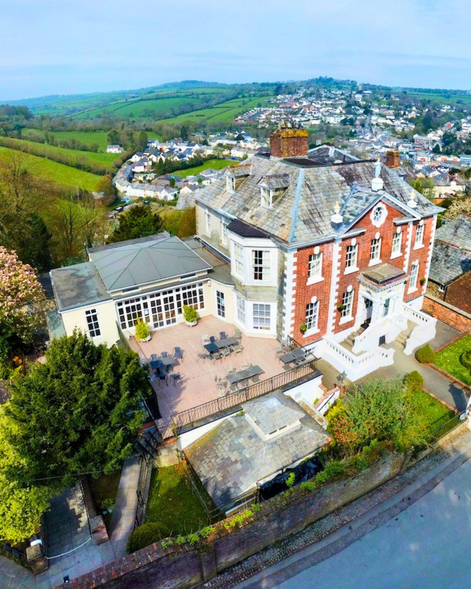 The Eagle House Hotel