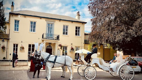 The Elms Hotel