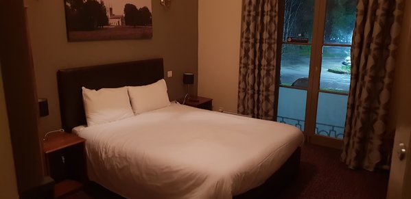 The Elms Hotel