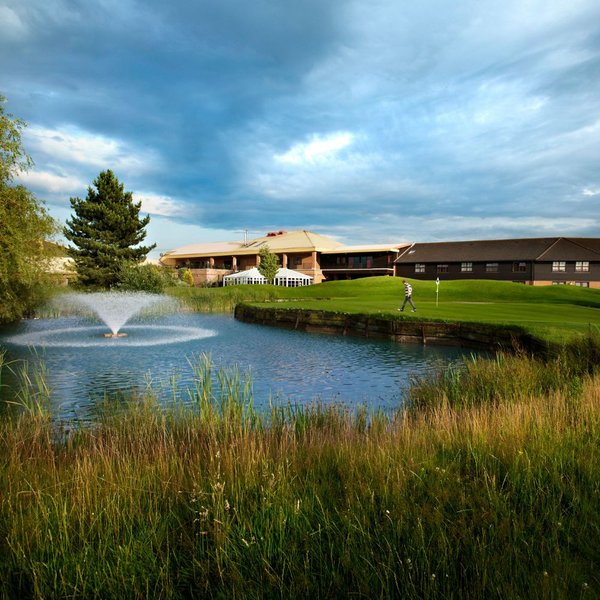 The Essex Golf & Country Club Hotel