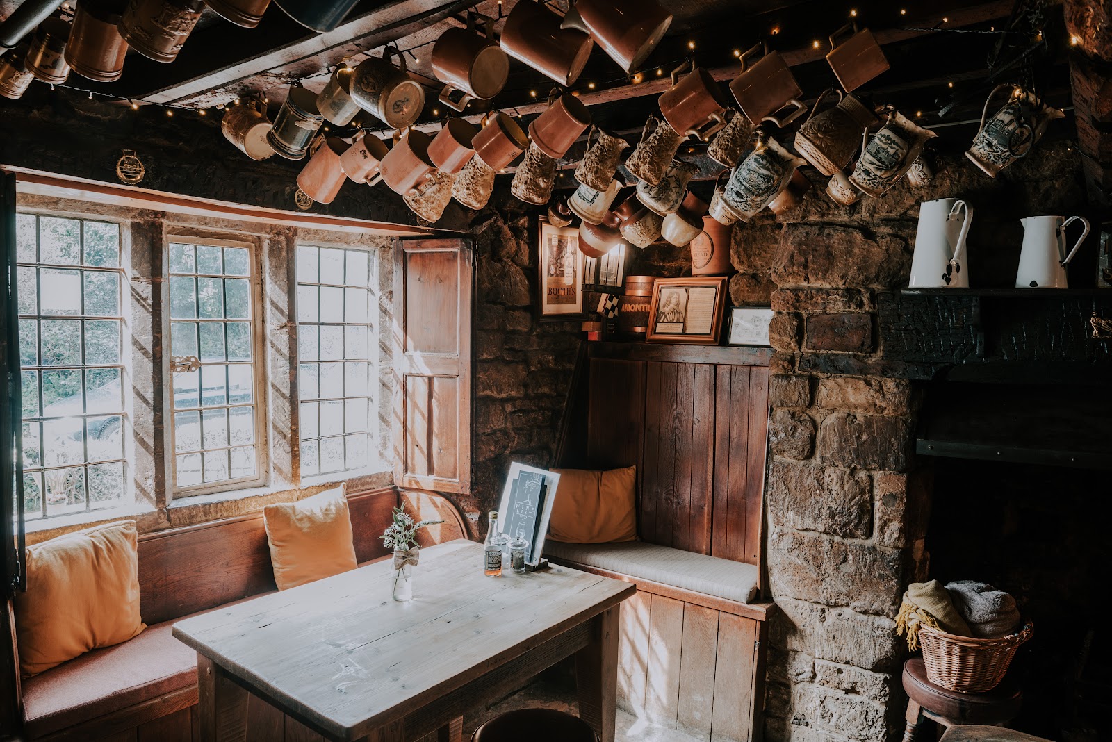 The Falkland Arms