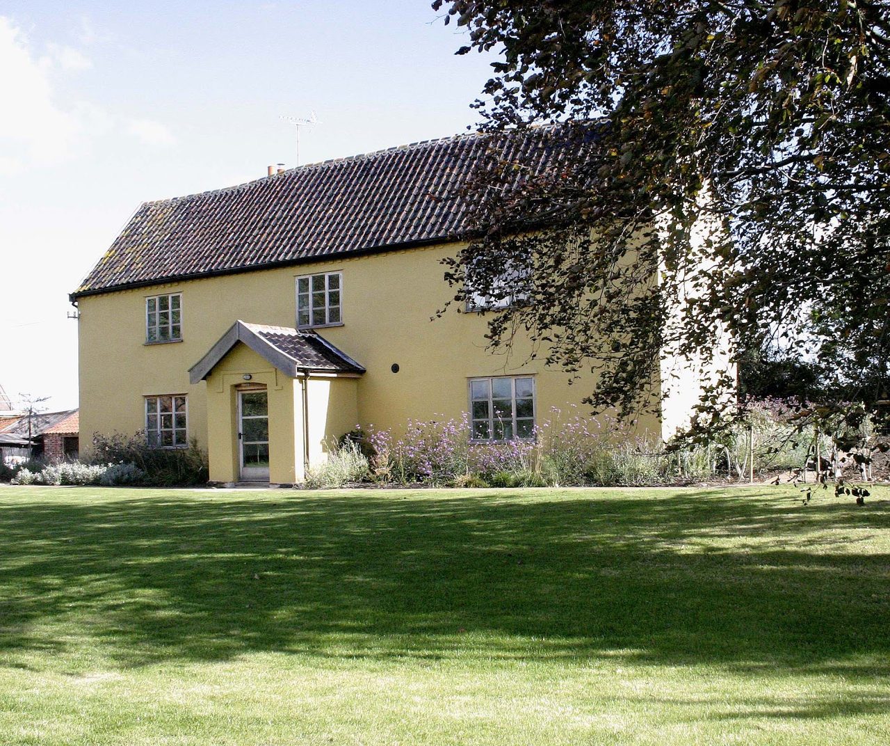 The Farmhouse B&B