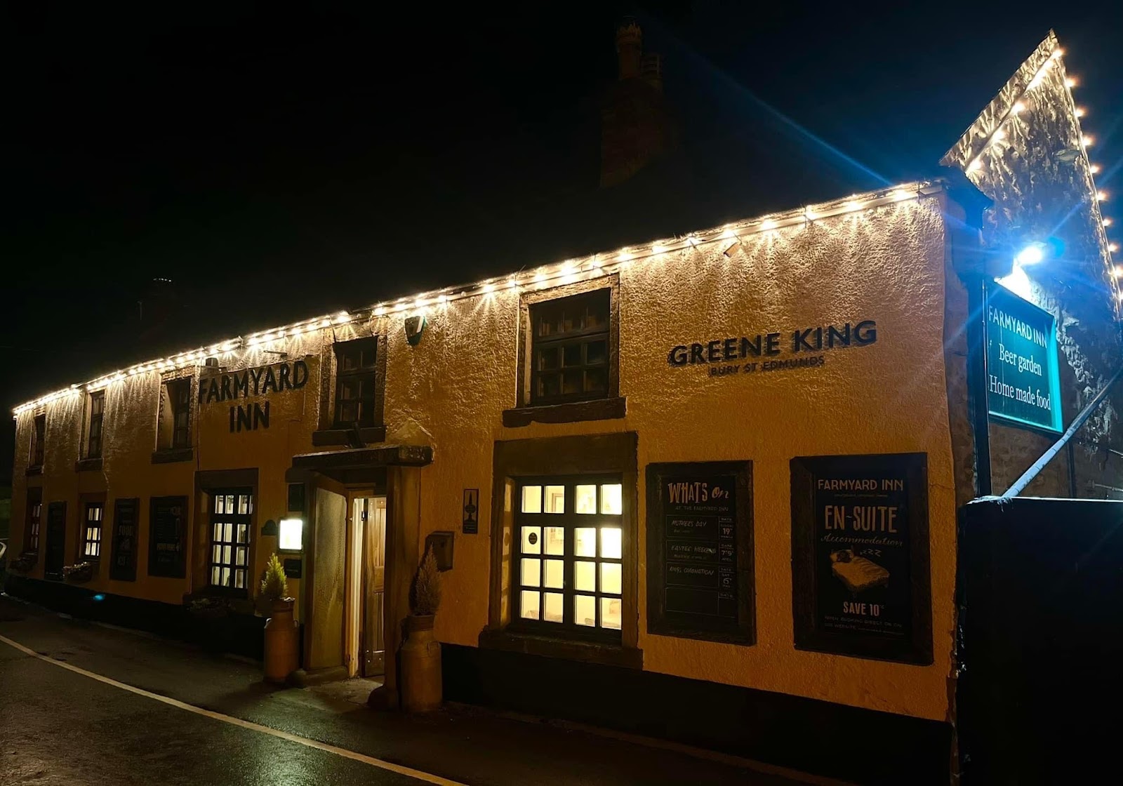 The Farmyard Inn