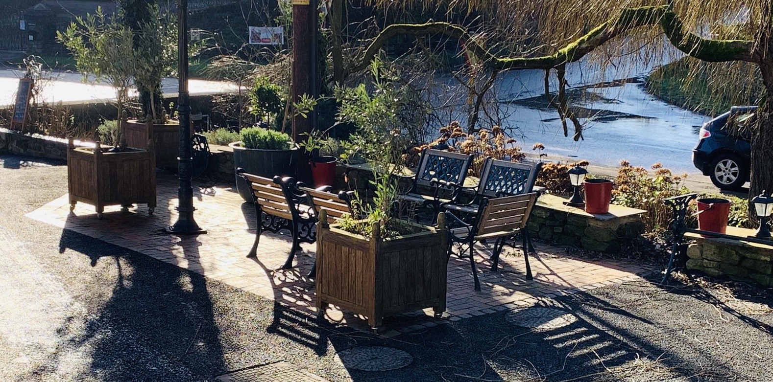 The Feathers Inn