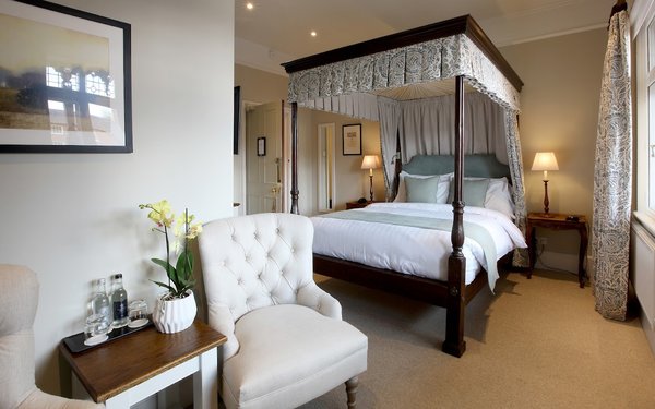 The Five Arrows Hotel