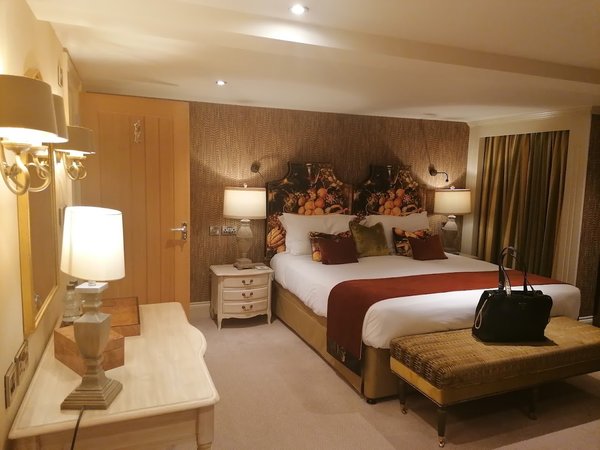 The Fox and Hounds Country Inn