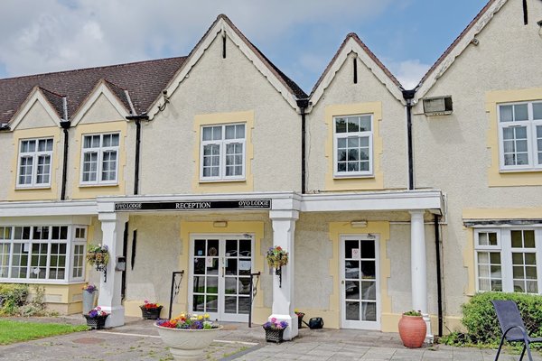 The Gables Hotel Birmingham Airport