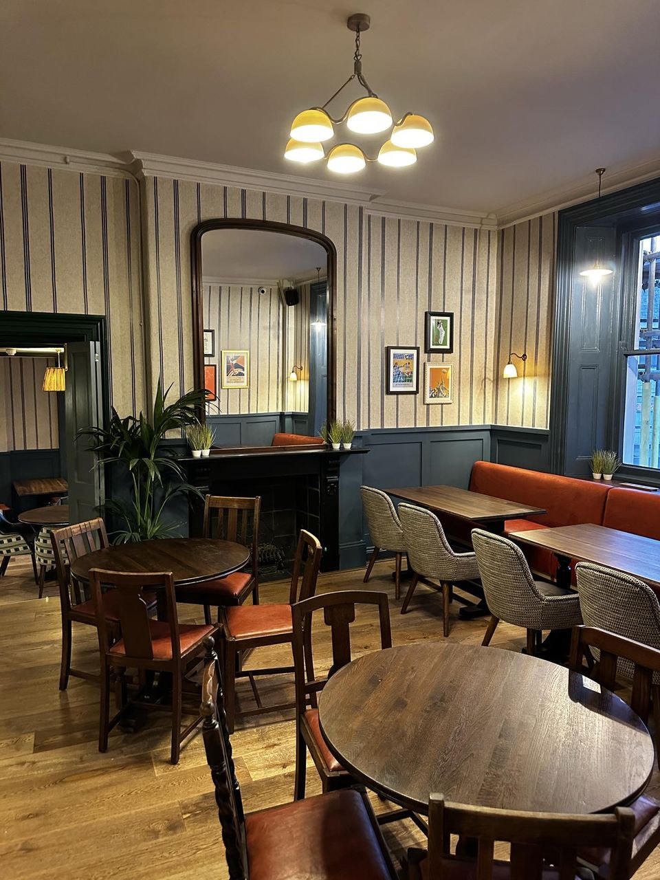 The George Hotel