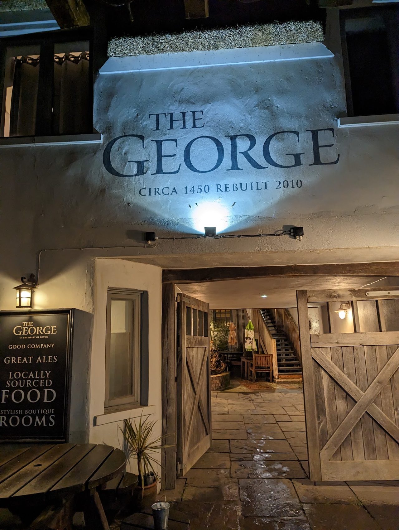 The George Inn