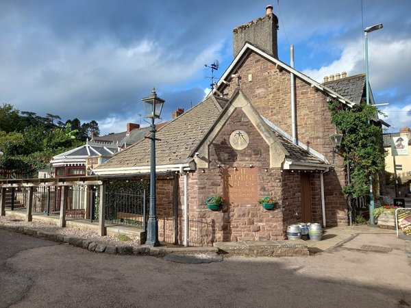 The George Inn and Millingbrook Lodge