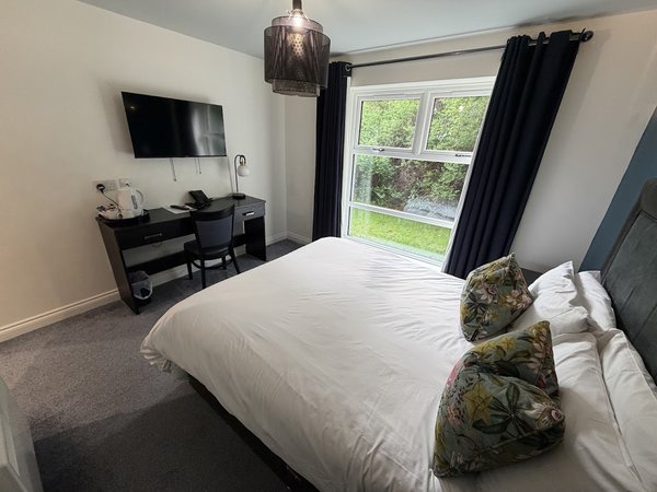 The Gilvenbank Hotel