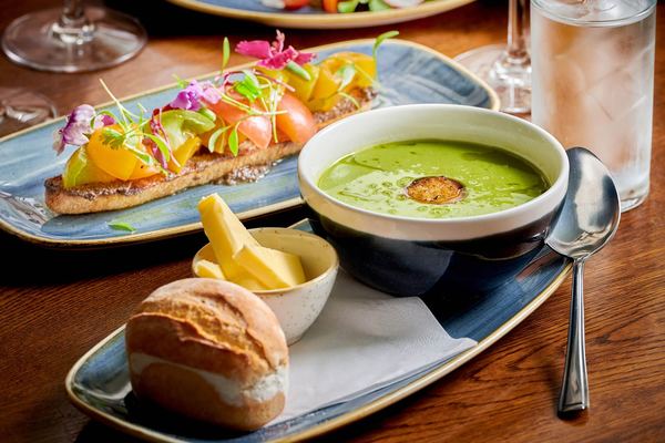The Glengower Hotel