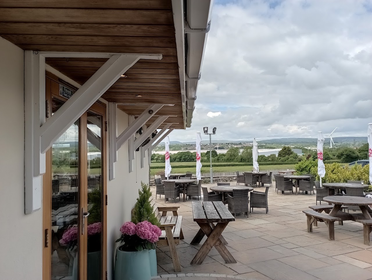 The Golden Mile Country Inn