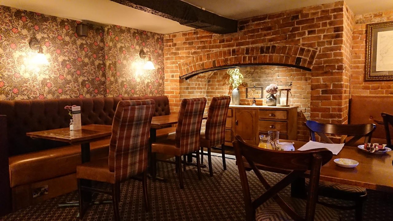 The Green Dragon - Inn