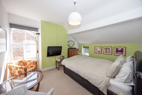 The Green House Holiday Home