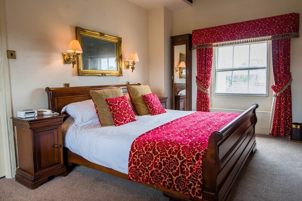 The Greyhound Coaching Inn