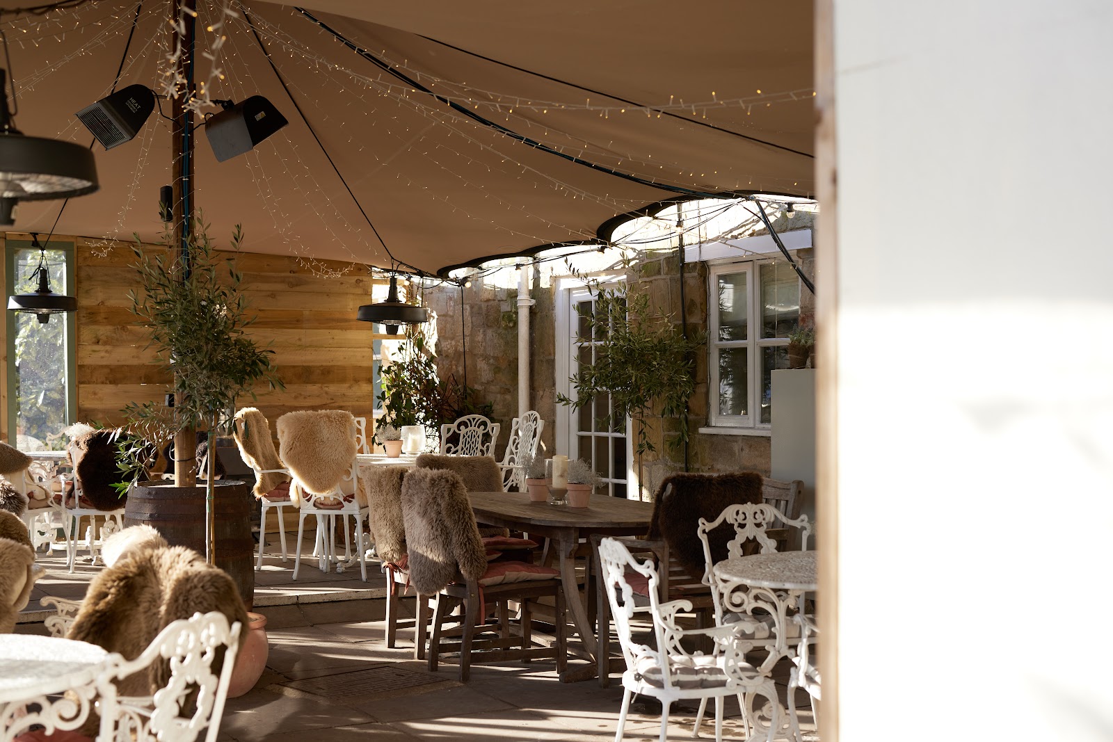 The Grosvenor Arms