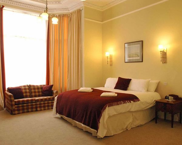 The Guards Hotel