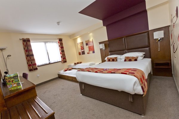The Gullivers Hotel