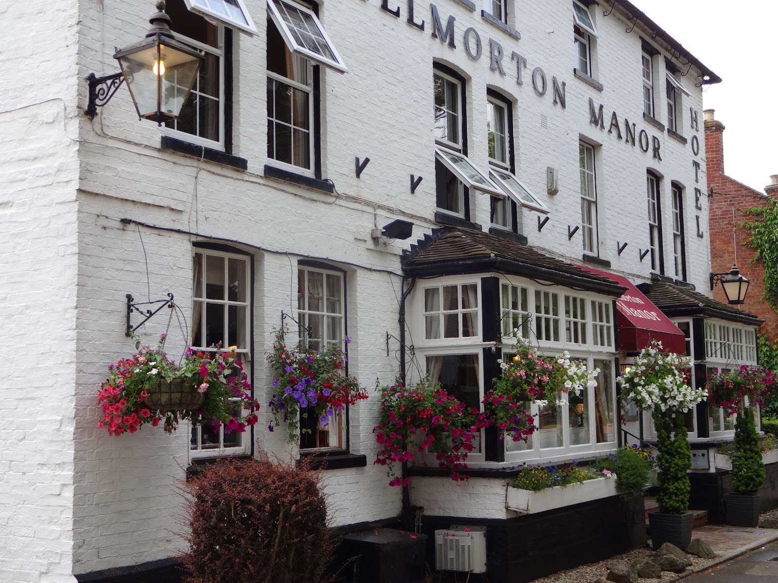 The Hillmorton Manor Hotel