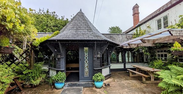 The Hoops Inn and Country Hotel