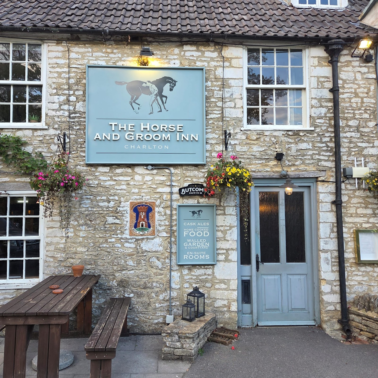The Horse & Groom Inn