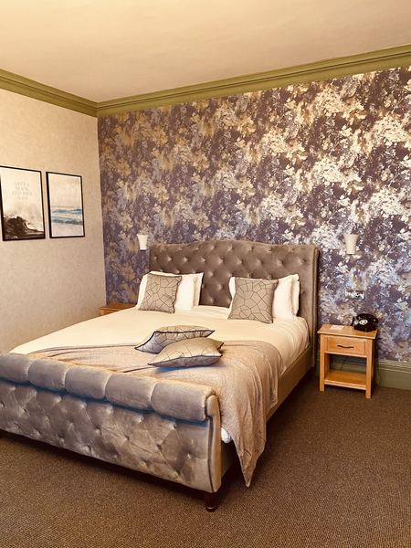 The Hotel Victoria