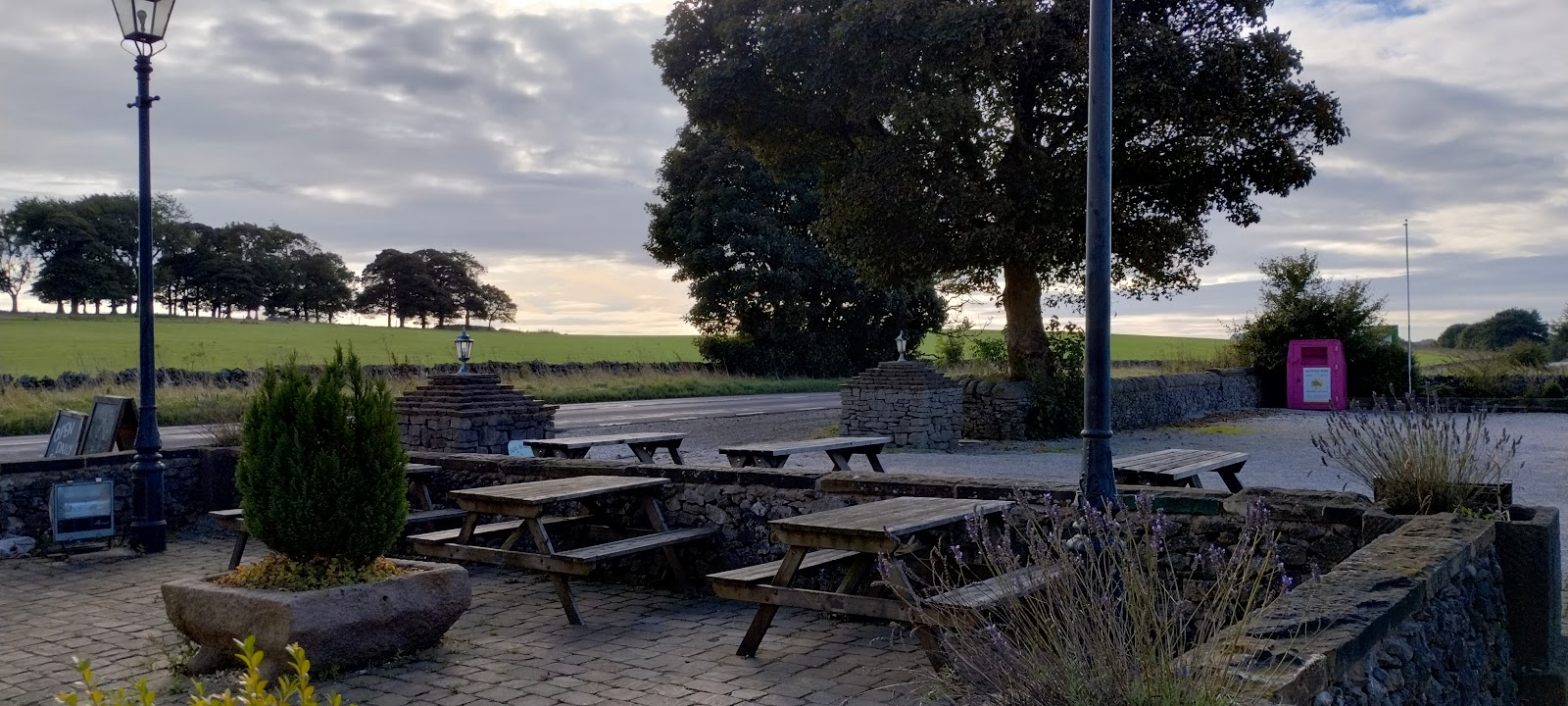 The Jug and Glass Inn