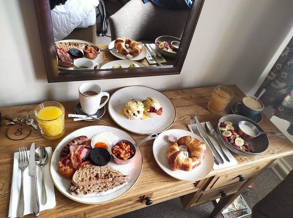 The Kings Arms Hotel - Inn
