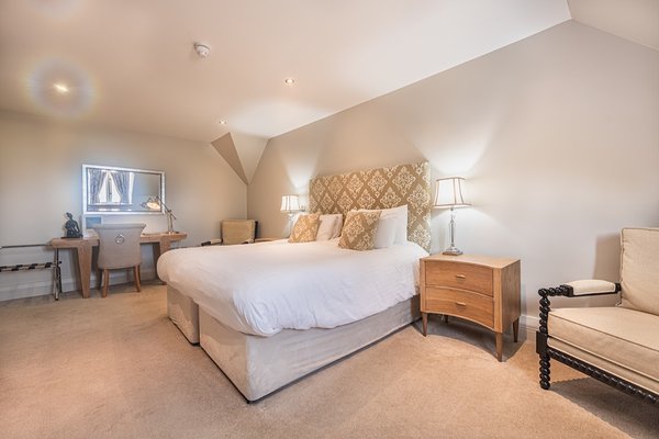 The Kings Head Country Hotel