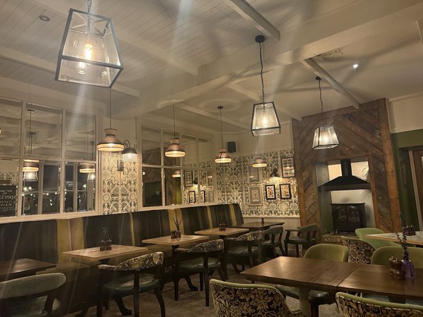 The Kings Head Wroxham by Greene King Inns