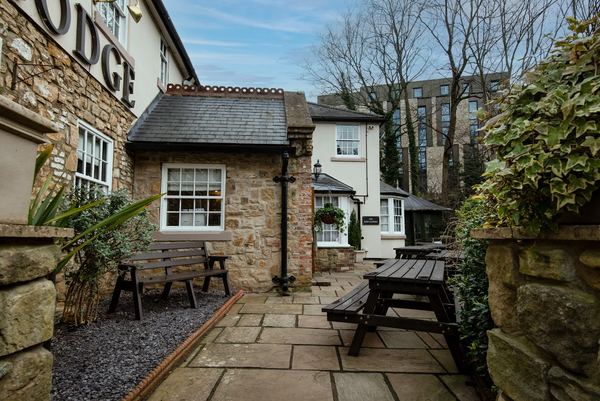 The Kingslodge Inn