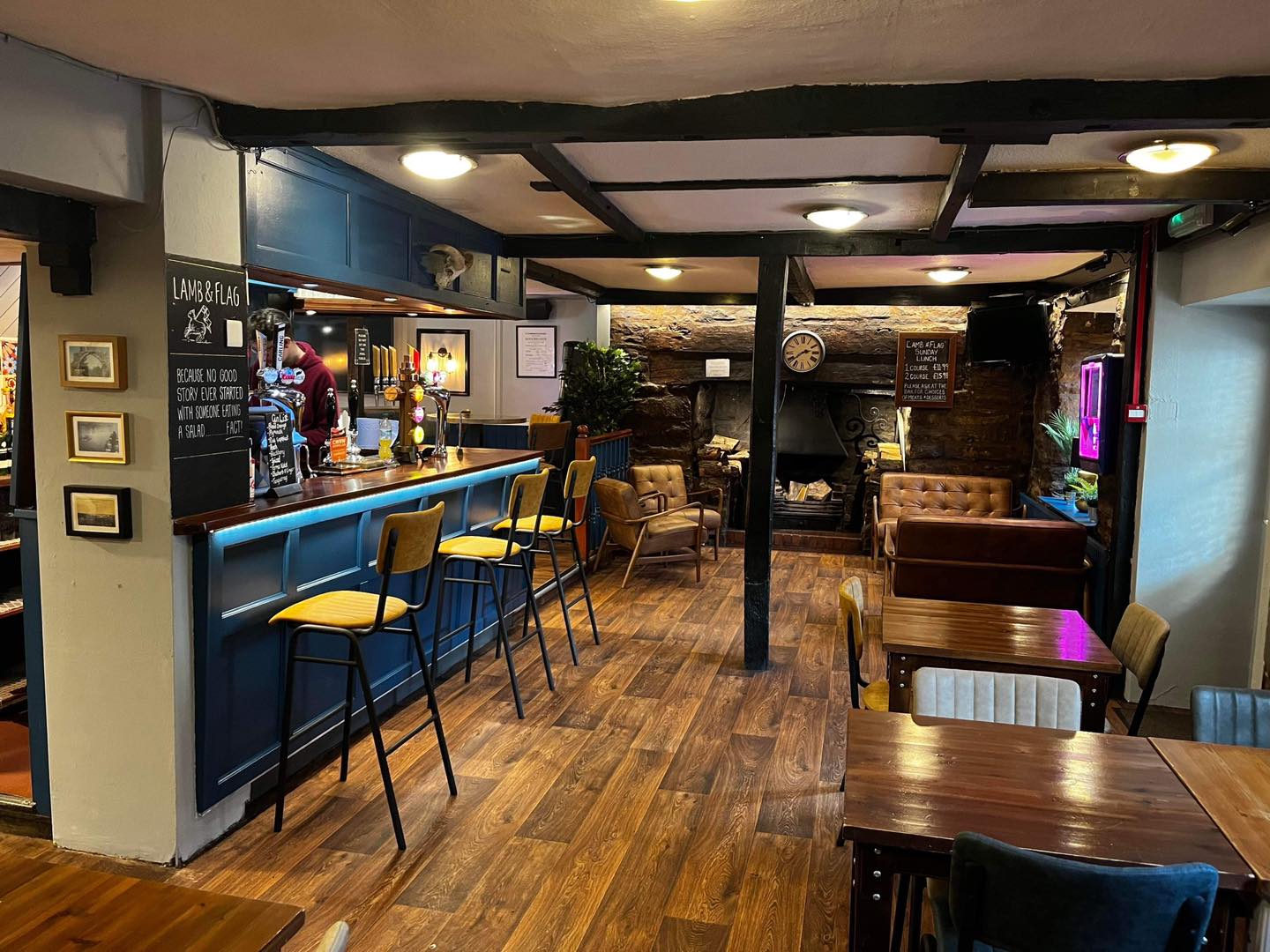 The Lamb and Flag Inn