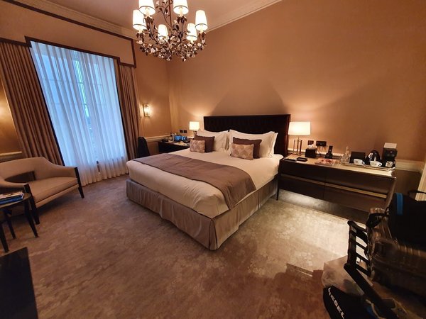 The Langley a Luxury Collection Hotel