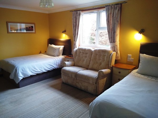 The Laurels Bed & Breakfast Lodge