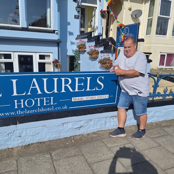 The Laurels Hotel