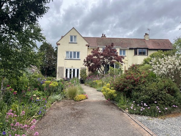 The Lawns B & B