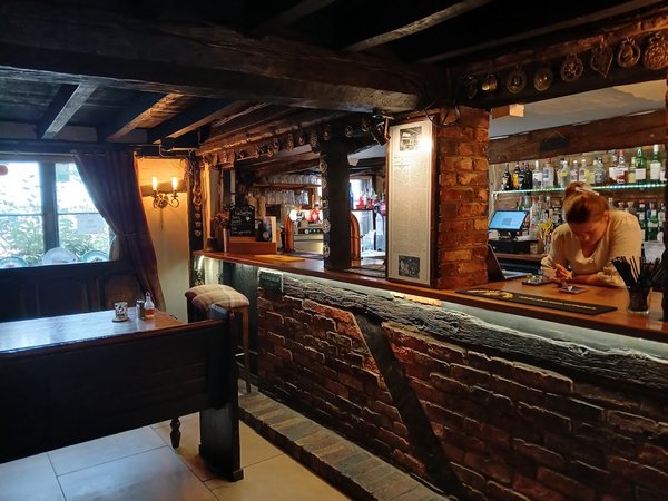 The Leagate Inn
