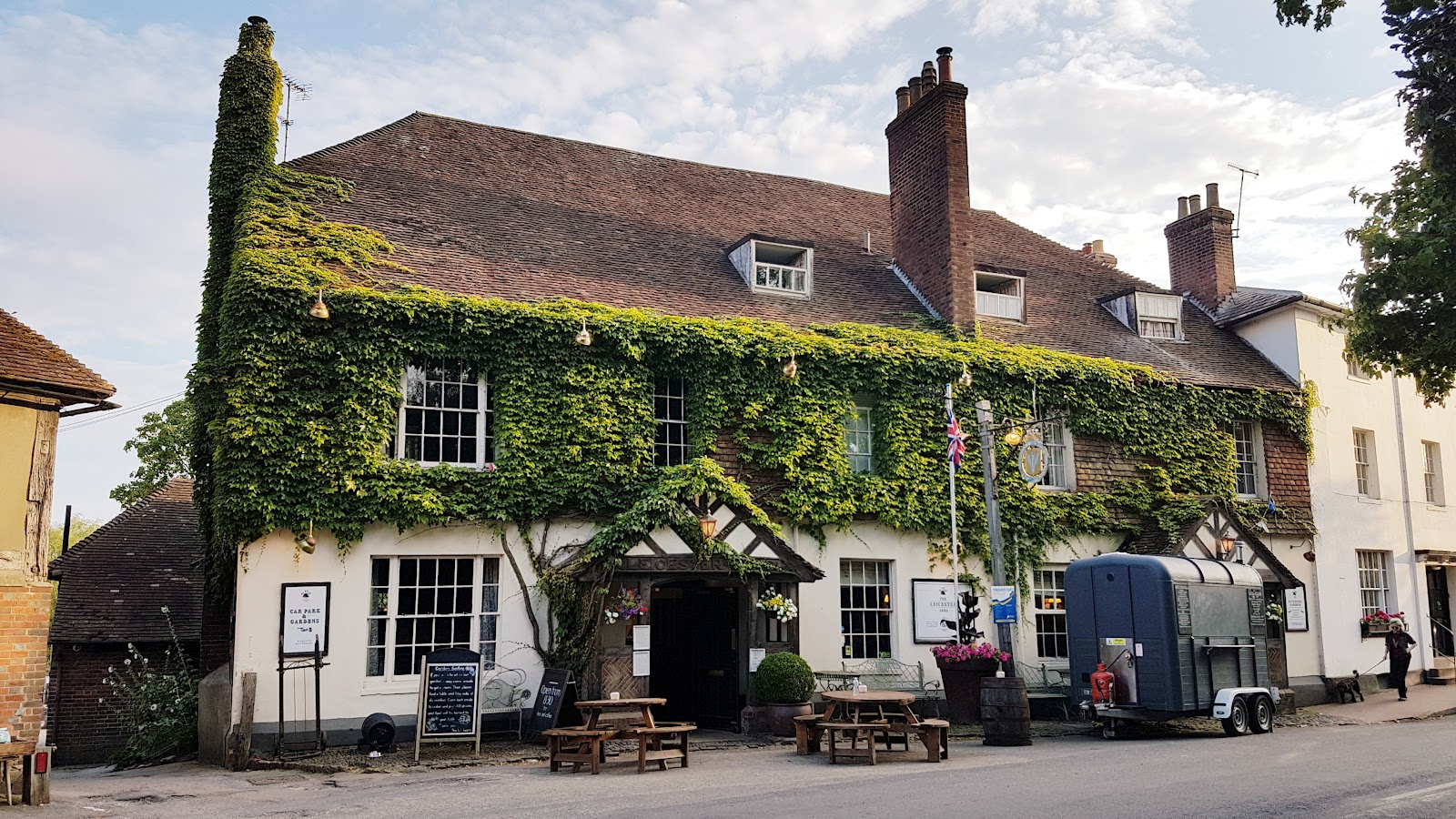 The Leicester Arms