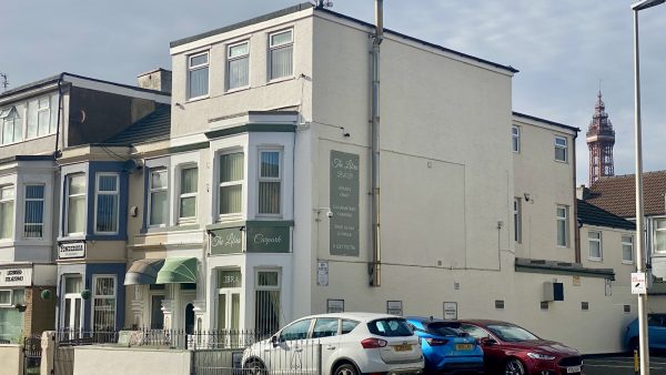 The Libra - Adults Only B&B with guaranteed carpark