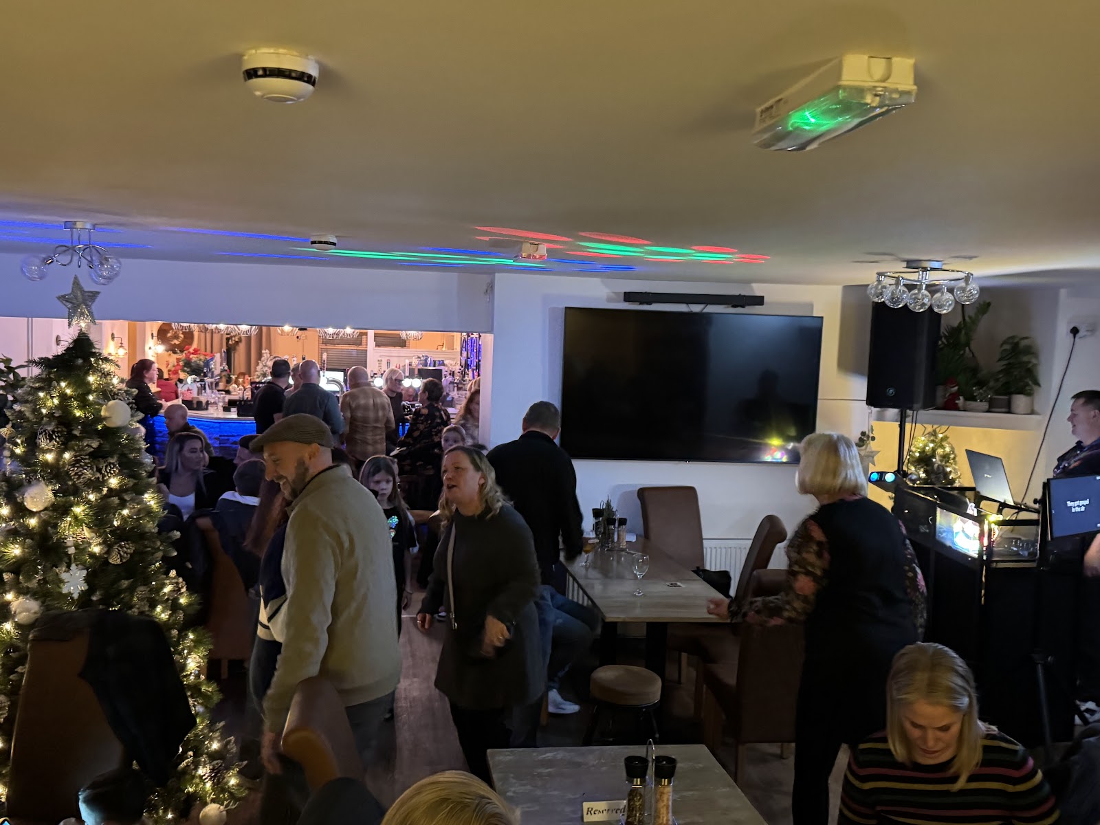 The Little Crown Inn