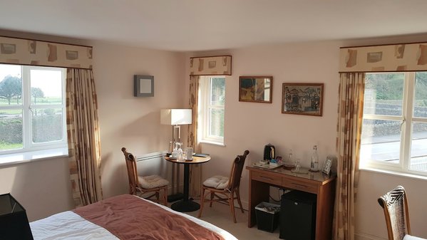 The Lyn Valley Guest House