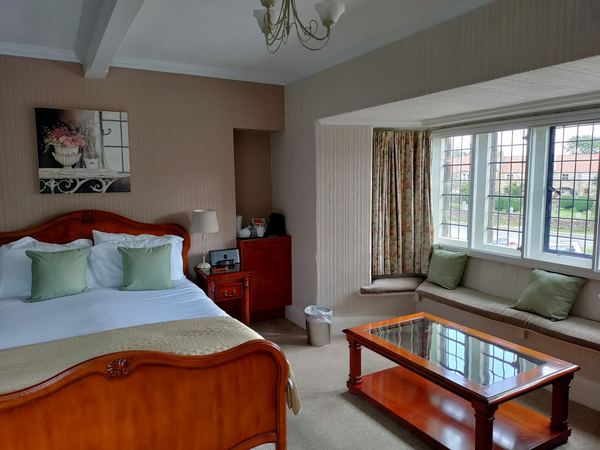 The Mallyan Spout Hotel