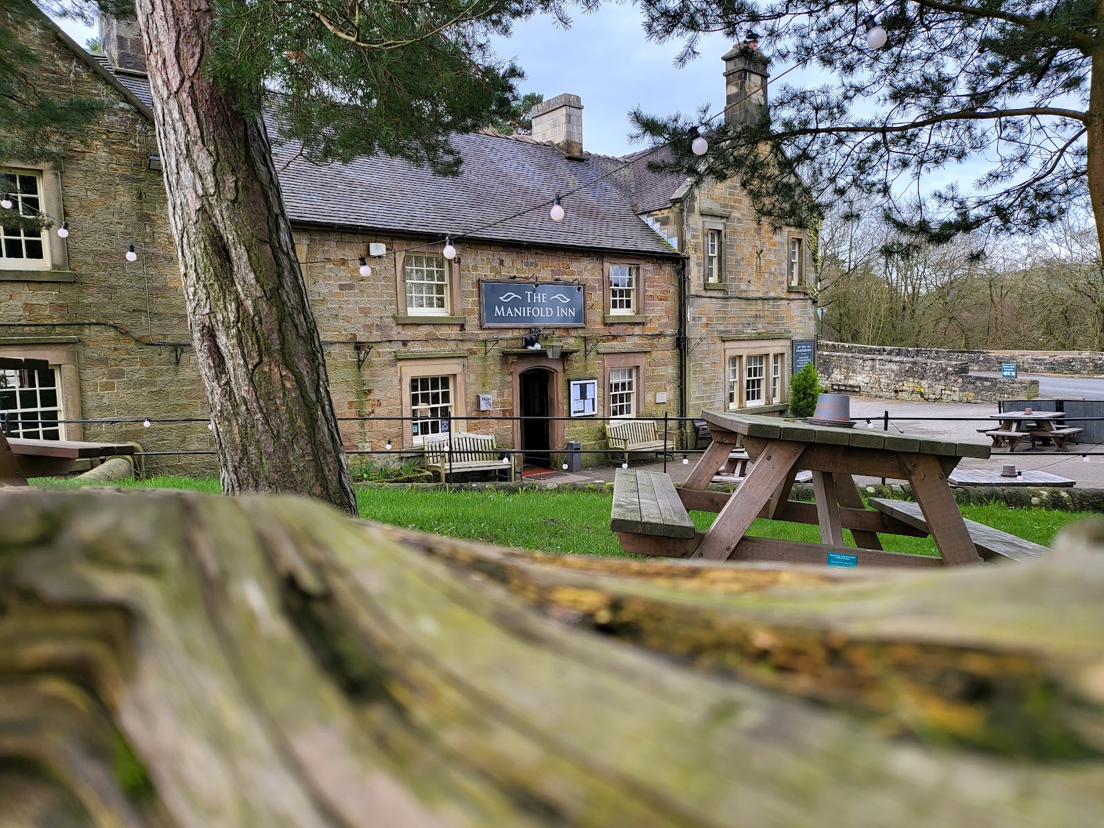 The Manifold Inn